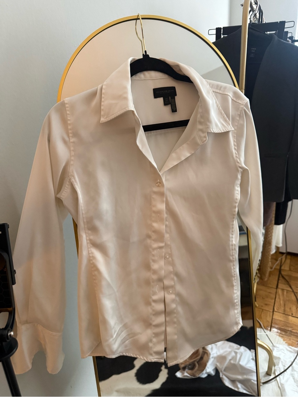 Donna Karen Satin White Button-Up Women's Blouse